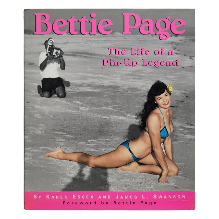 Bettie Page：The Life of a Pin-Up Legend 71v+XxcoNNL._UF894,1000_QL80_.jpg